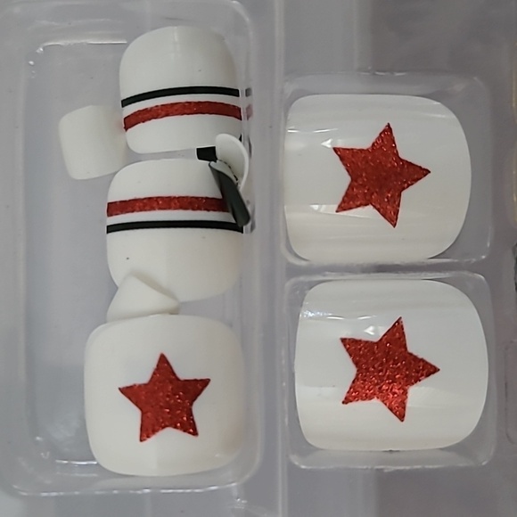 2/$16 Stars & Stripes Press On Toenails - Picture 10 of 13